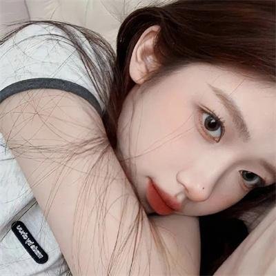 人孔：奉必梦游仙境